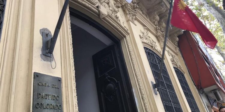 En octubre se larga la interna colorada