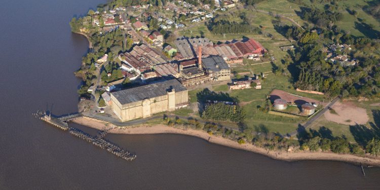 Se agudiza situación de Fray Bentos frente a Argentina