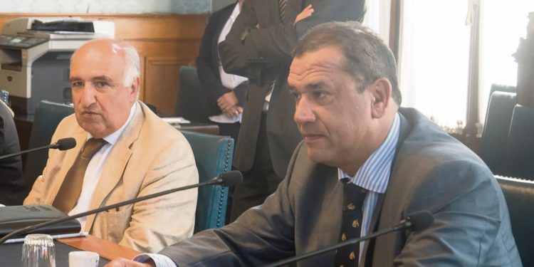 Por unanimidad el Senado prohibió la carne de laboratorio y posiciona a Uruguay liderando en la materia