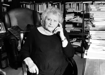 La indoblegable pasión de “querer decir”