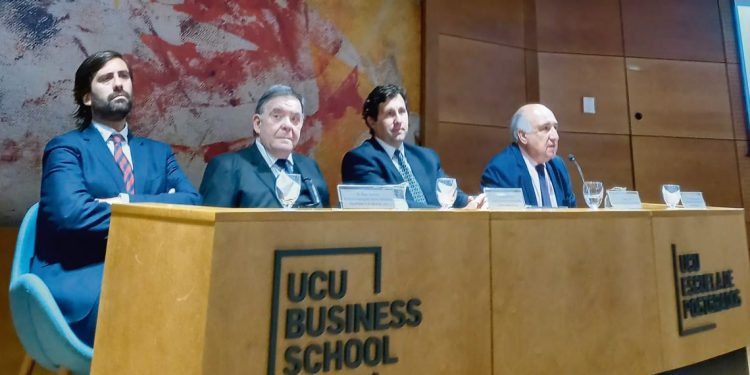 “La intangibilidad de los contratos hay ocasiones en las que debe ceder frente intereses superiores”