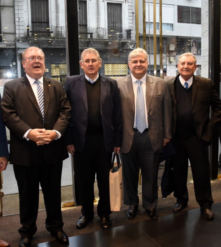 La Asociación Española celebró sus 170 años de vida