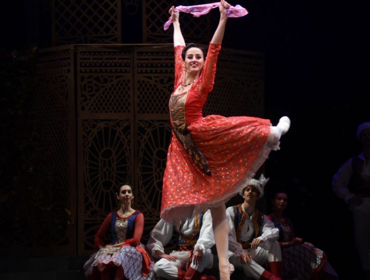 La Asociación Española celebró sus 170 años de vida