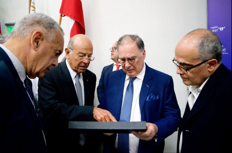 Donan equipo oftalmológico de vanguardia para tratar Ceguera del Prematuro