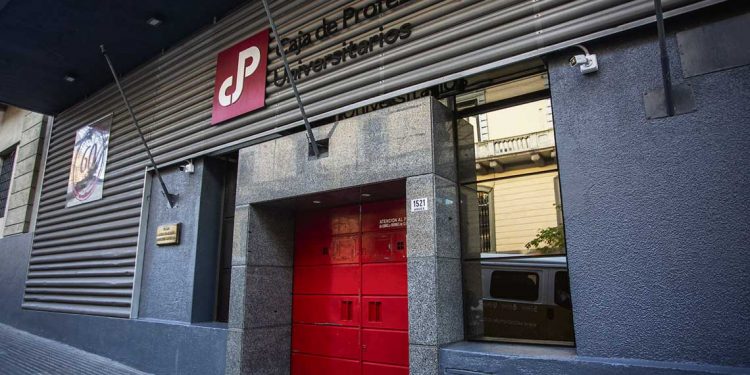 Cabildo Abierto fue el único que propuso cambios en el proyecto de reforma de la Caja Profesional