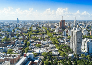 Semana predominantemente cálida e inestable