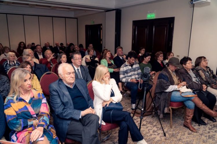 Fundación Astur busca poner en agenda el tema de la soledad no deseada