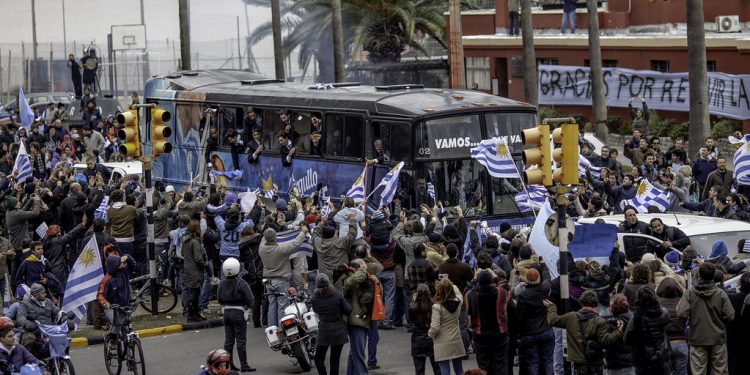 Peñarol y Boca festejaron antes de tiempo