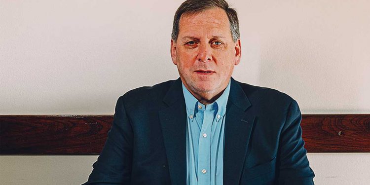 “No me imagino un futuro en el que todos tengamos el auto enchufado a la pared como si fuera un celular”