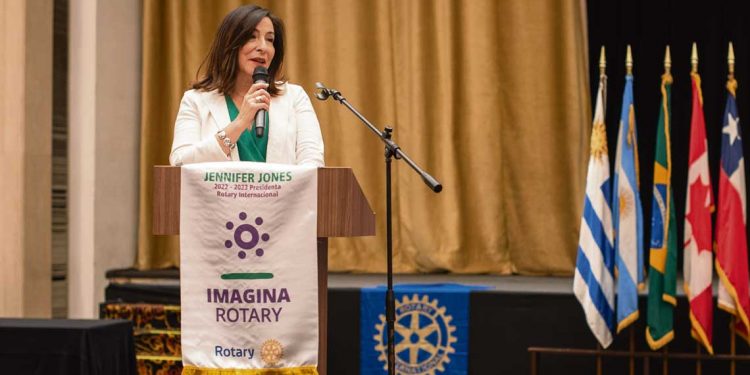 “Uruguay necesita fortalecer sus instituciones para enfrentarse exitosamente al narcotráfico y la corrupción”