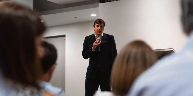 Instituto CPE invita a organizaciones a entender cómo transformar datos en valor a través de analytics