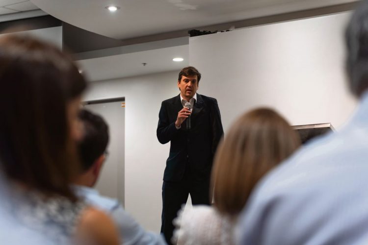 Instituto CPE invita a organizaciones a entender cómo transformar datos en valor a través de analytics