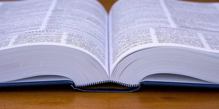 Nueva actualización de la Real Academia Española al Diccionario de la lengua española