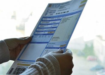 “UTE compra energía eléctrica que no consume nadie y la pagan los consumidores”