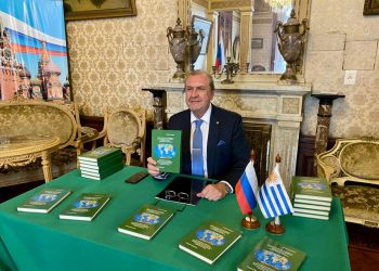 Embajador de Rusia presenta libro para comprender el “mundo multipolar”