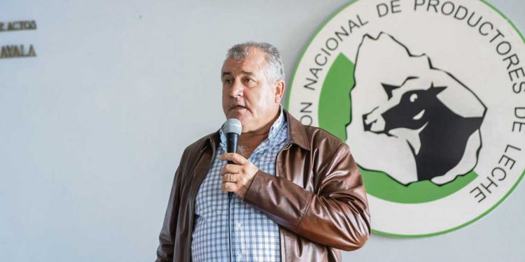 Productores de leche reclaman un mejor precio por envíos a planta