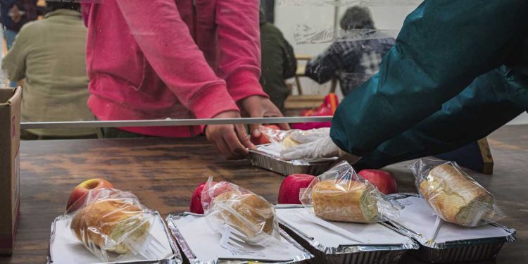 “A principios de 2020, INDA brindaba entre 850 y mil comidas diarias; hoy llega a diez mil personas”