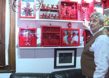 Vidas encajonadas, exposición de obras de Claudio Rama