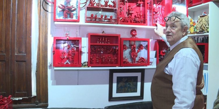 Vidas encajonadas, exposición de obras de Claudio Rama