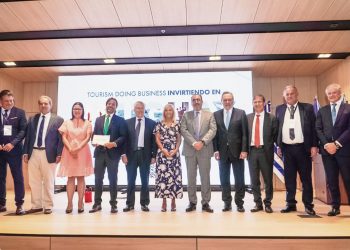 Uruguay lanzó una guía para atraer inversiones extranjeras de la mano del turismo