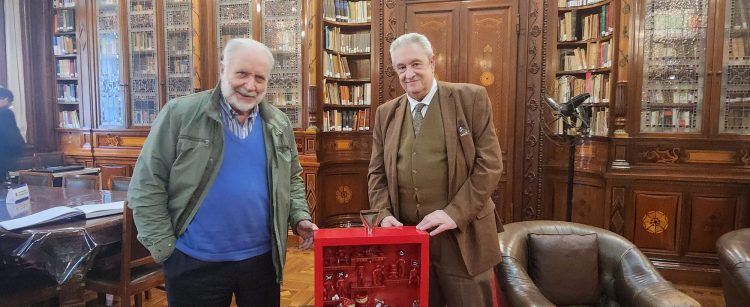 Ricardo Pascale, un economista y artista indicando el camino al futuro