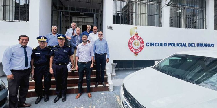 “Se busca que a policías que se atiendan por problemas anímicos no se les retire el arma”