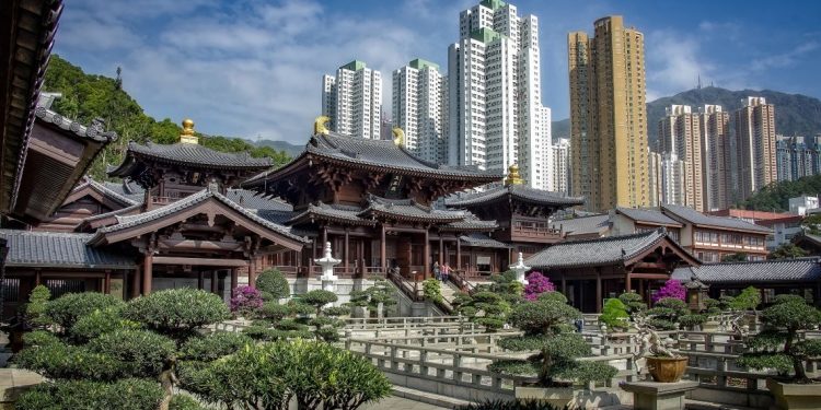 China entre el crecimiento, la deflación, el gasto y la crisis inmobiliaria