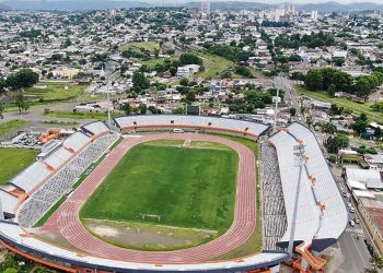 Inhabilitación del Estadio Atilio Paiva Olivera: crónica de una inspección con decisión anticipada