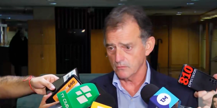 Manini Ríos: “No considero que el PIT CNT pretenda avasallar la Constitución y la democracia”