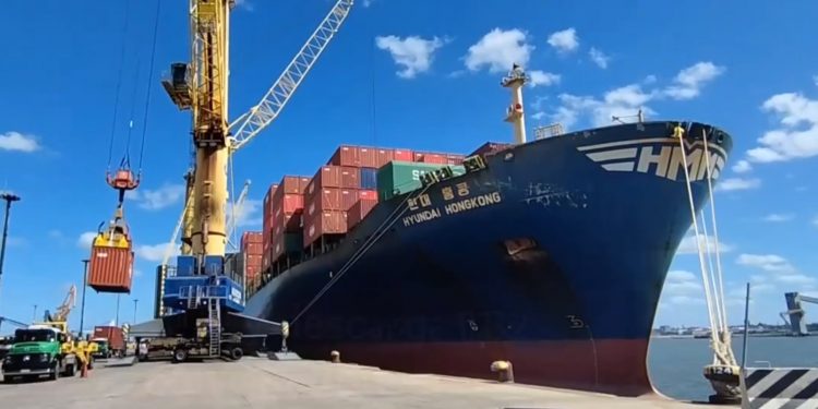 En enero las exportaciones aumentaron 8%