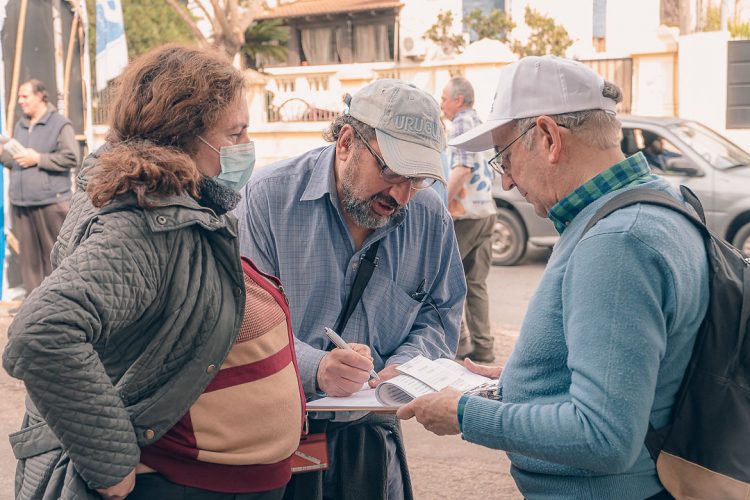 Personas no deudoras reclaman una deuda justa para las víctimas de usura