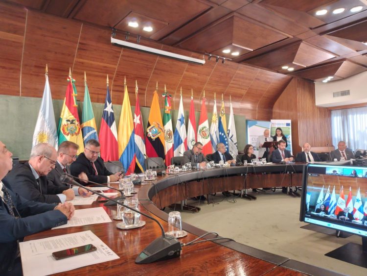 Encuentro ambientalista entre América Latina y la Unión Europea
