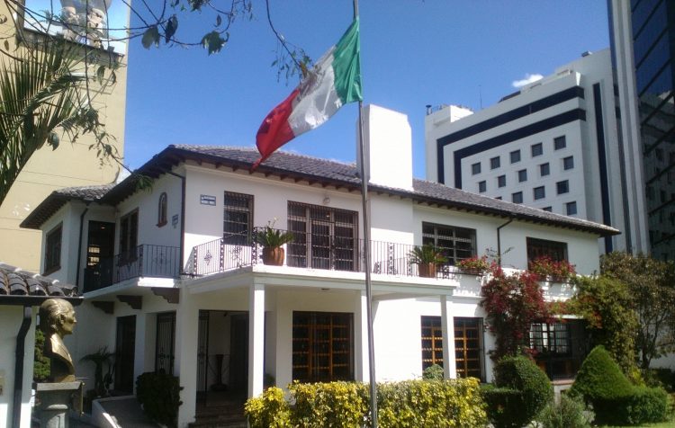 Cabildo Abierto condenó irrupción de la Policía Nacional de Ecuador en la embajada de México en Quito