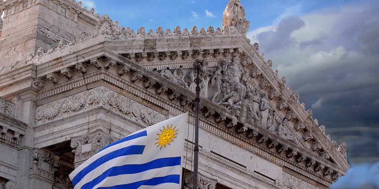 Política y reparaciones