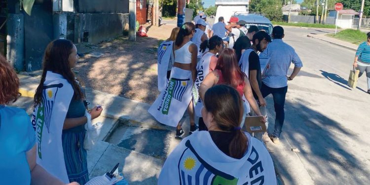 Recolección de firmas por deuda justa ingresa en su etapa final
