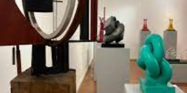 Rubens Fernández y Octavio Podestá: Maquetas, el camino a lo monumental