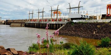 Salto: de la CTM a la Intendencia. Entre acomodos y contrataciones directas