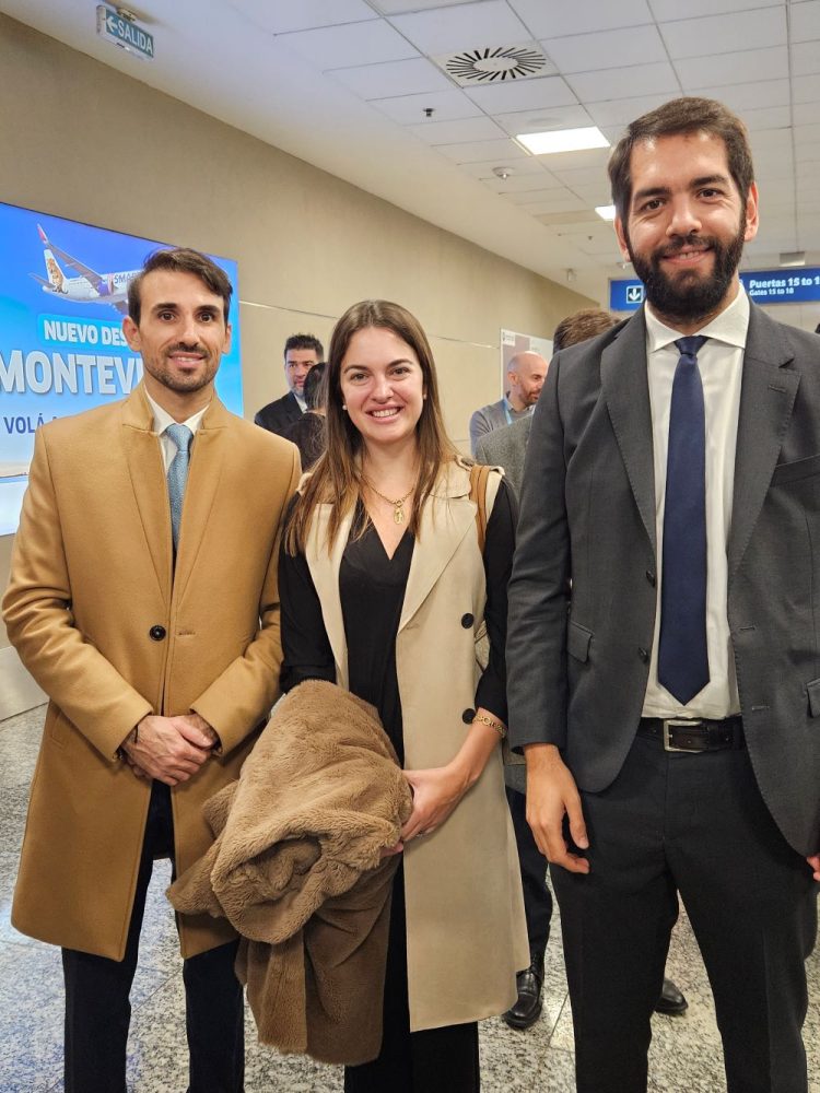 JetSmart inició operaciones entre Uruguay y Argentina