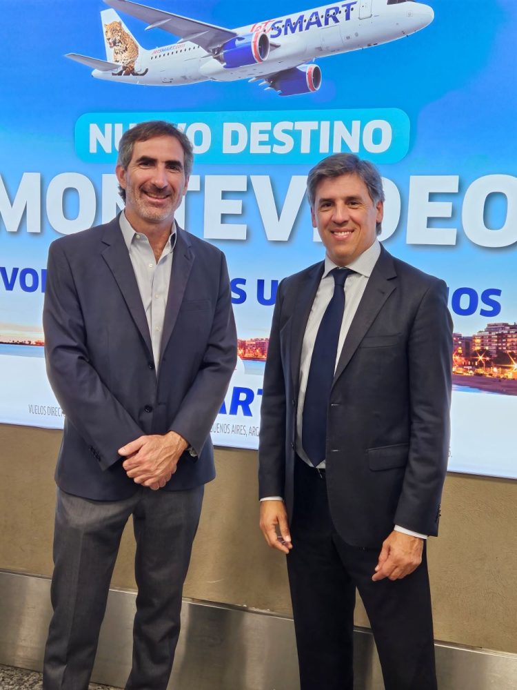 JetSmart inició operaciones entre Uruguay y Argentina