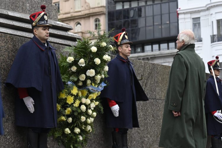 Embajada Argentina en Uruguay celebra el aniversario de la Revolución de Mayo de 1810