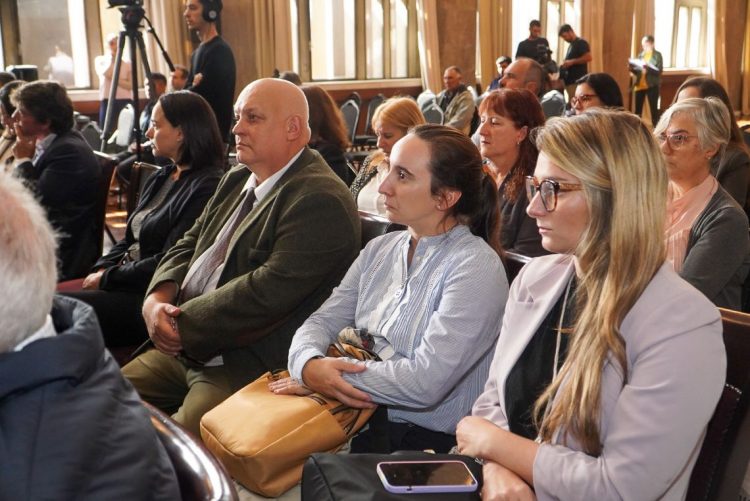 BROU y la Intendencia de Montevideo firmaron convenio en apoyo de micro, pequeñas y medianas empresas