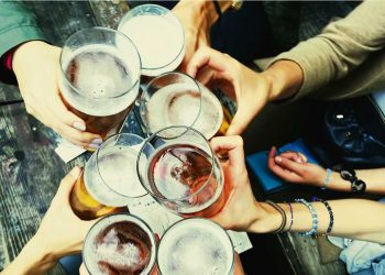 Encuesta en adolescentes de educación secundaria: 58,7% de los menores de 14 años tomó alcohol