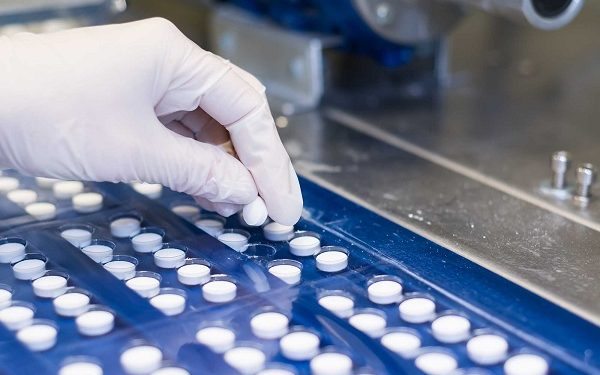 Manini Ríos propone reservar el cumplimiento del capítulo dos del Tratado de Patentes