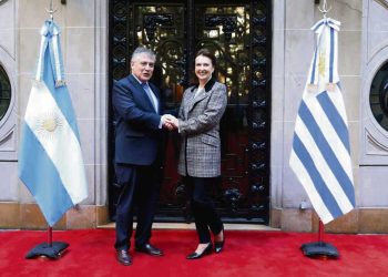 Reunión bilateral de cancilleres Argentina-Uruguay