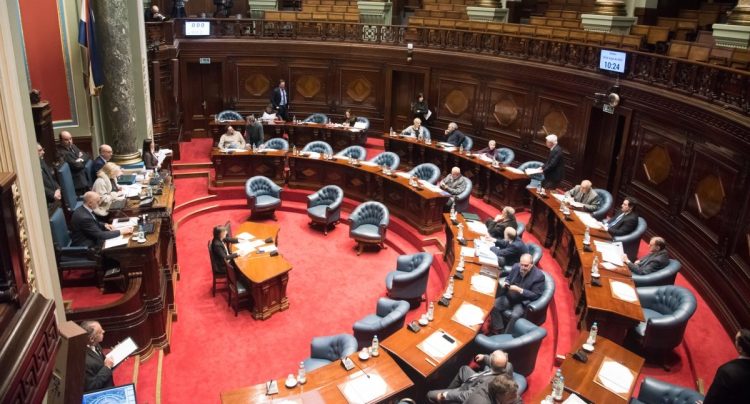 Se otorgarán 13 minutos de publicidad gratuita a cada partido en los canales de TV