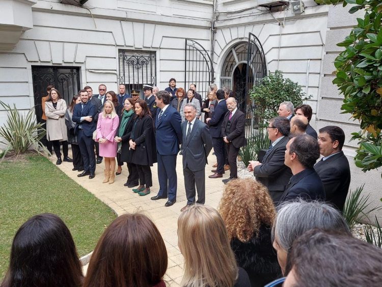 Embajada Argentina conmemora el “Día de la Afirmación de los Derechos sobre las Islas Malvinas, Georgias del Sur y Sándwich del Sur y los Espacios Marítimos Circundantes”
