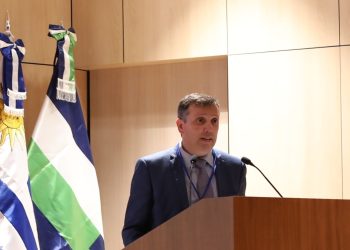 Nuevas normas para designar a delegados ante comisiones binacionales “seguramente no evitarán el clientelismo político”