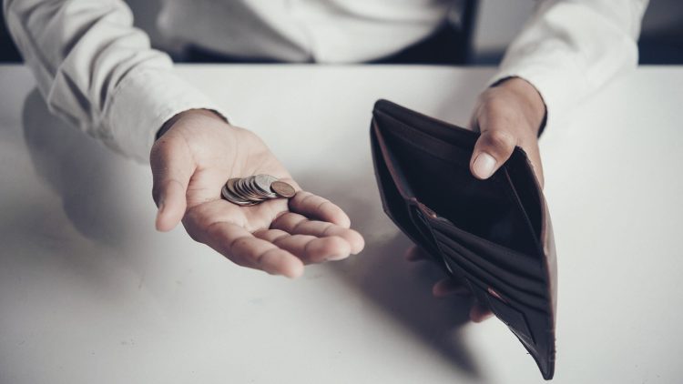 “El hecho de tener trabajadores pobres es una contradicción”