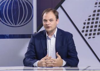 Para Factum, ni la interna del Frente Amplio ni la del Partido Colorado están totalmente definidas