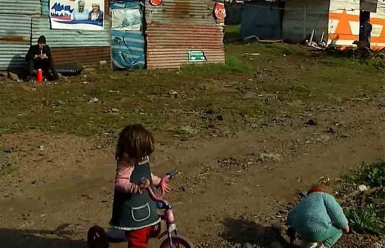 La pobreza infantil en la encrucijada del desarrollo